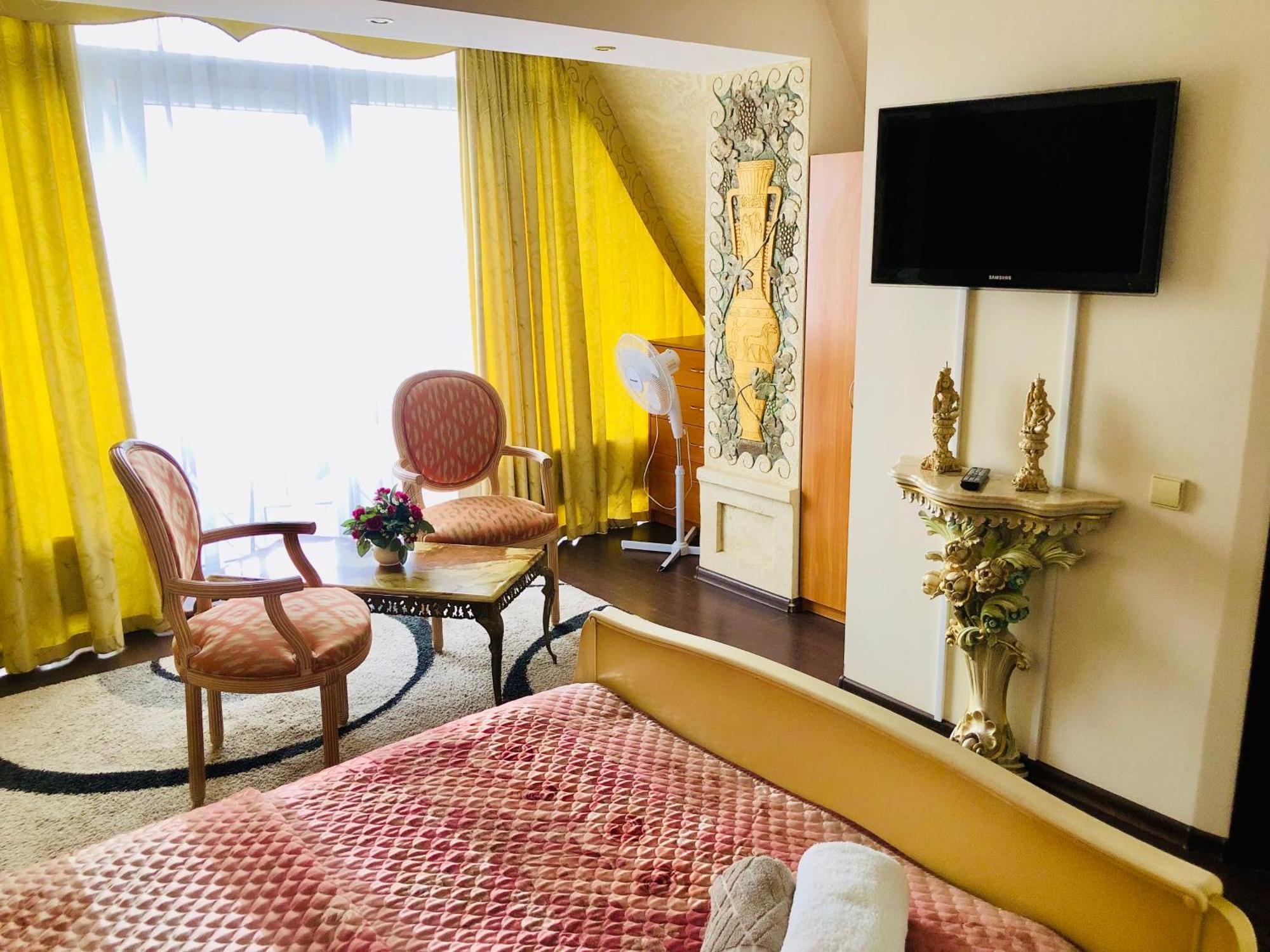 Columba Livia Guesthouse Palanga Buitenkant foto