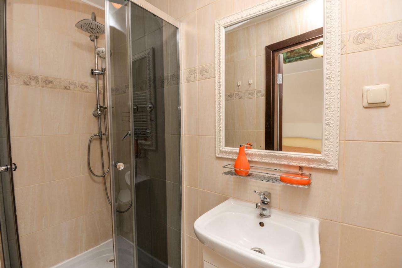 Columba Livia Guesthouse Palanga Buitenkant foto