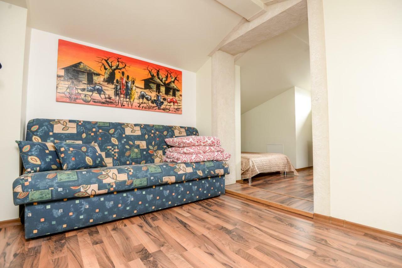 Columba Livia Guesthouse Palanga Buitenkant foto