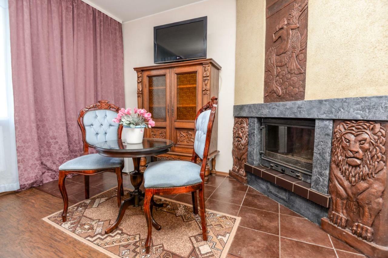 Columba Livia Guesthouse Palanga Buitenkant foto