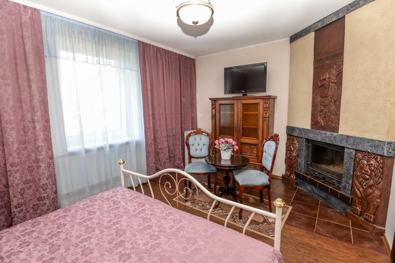 Columba Livia Guesthouse Palanga Buitenkant foto